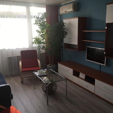 Malnas Macska Apartman Szekszárd Exteriör bild